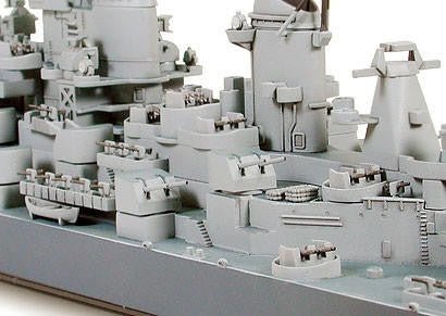 1/700 Trumpeter USS Missouri BB-63 Battleship Waterline Plastic Model Kit - Battle Born Hobby