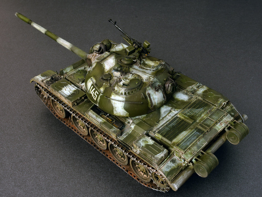 Rear-left view of the completed T-54B Early Production model