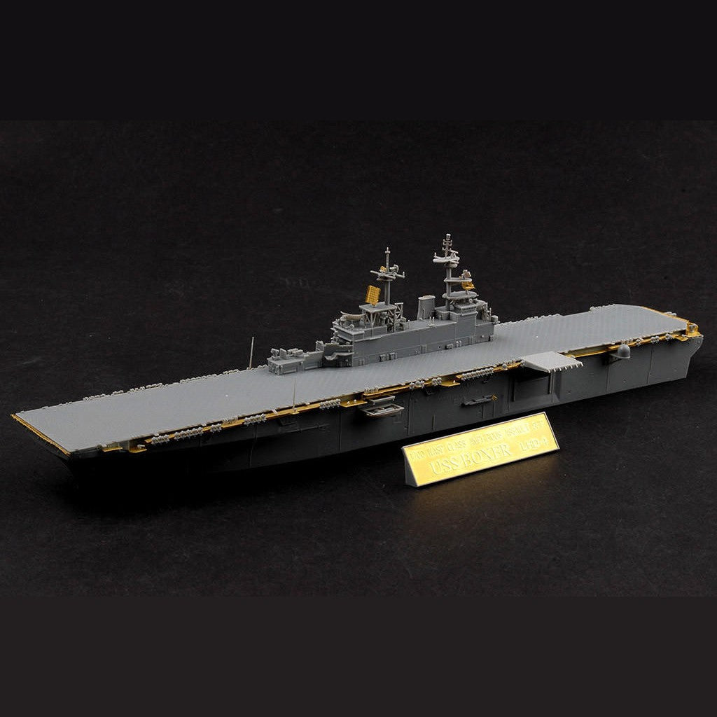 Built Hobby Boss 1/700 USS Boxer LHD-4 model in grey with display nameplate, full ship view