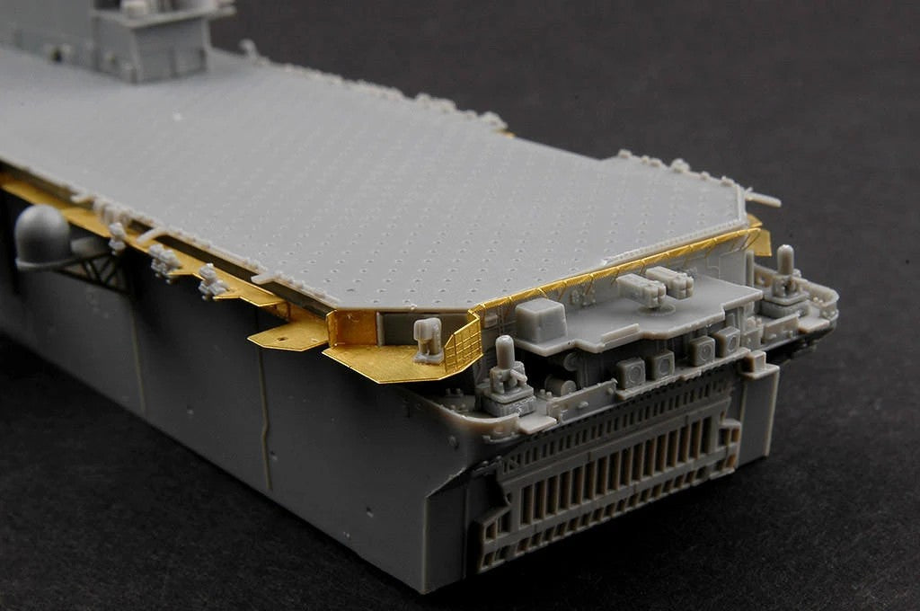 Close-up of the Hobby Boss 1/700 USS Boxer LHD-4 stern with well deck gate, flight deck edge and gun mounts