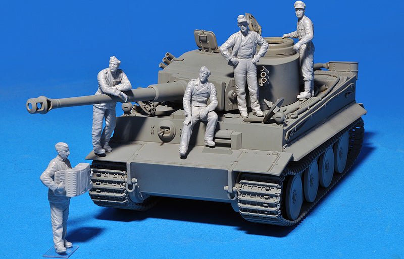 MiniArt 1:35 German Tank Crew Normandy 1944 (5 Figures) Plastic Model Kit - Battle Born Hobby