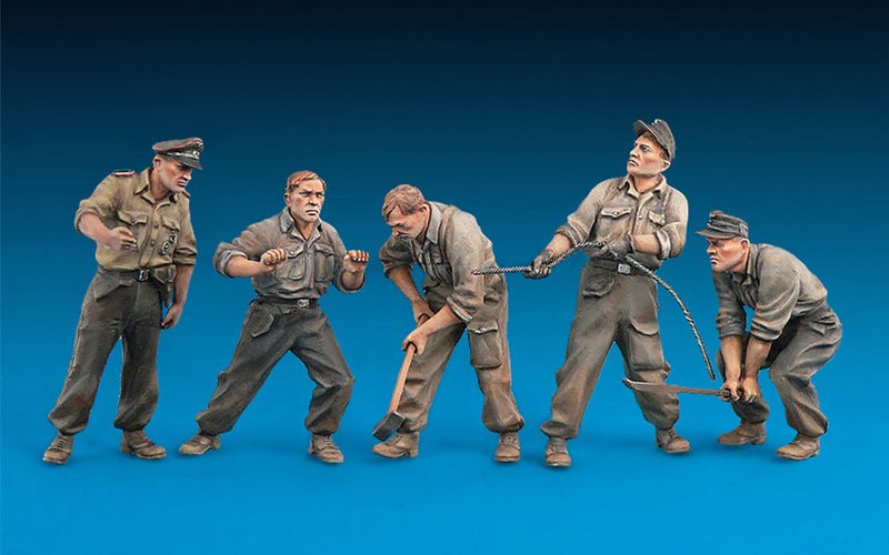 MiniArt 1:35 German Tank Repair Crew (5 Figures) Plastic Model Kit - Battle Born Hobby