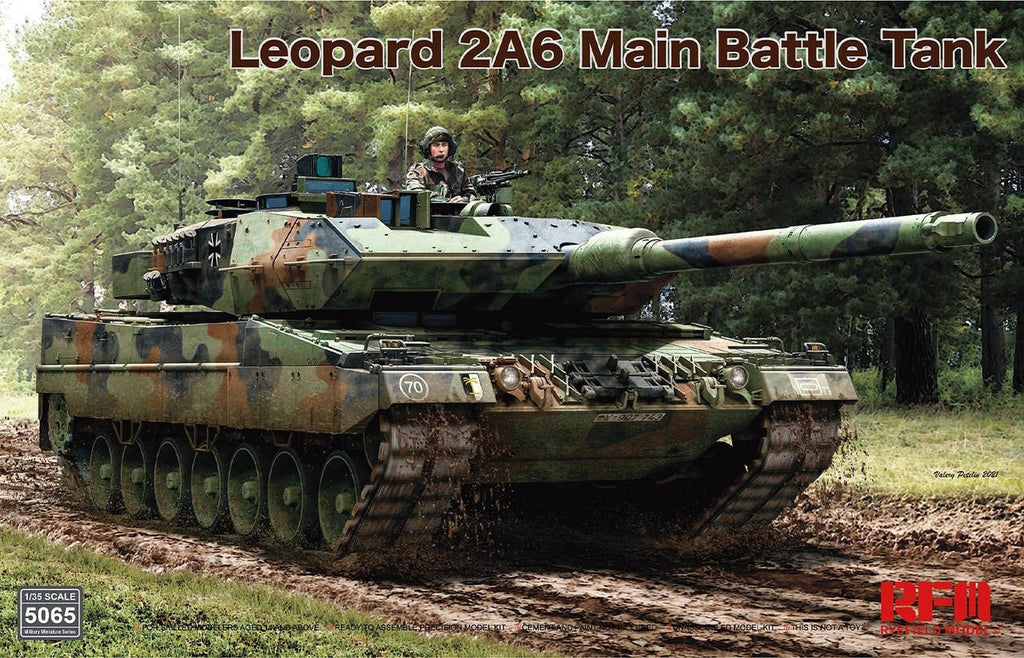 Rye Field Model 1:35 Leopard 2A6 with Workable Track Links Plastic Model Kit - Battle Born Hobby