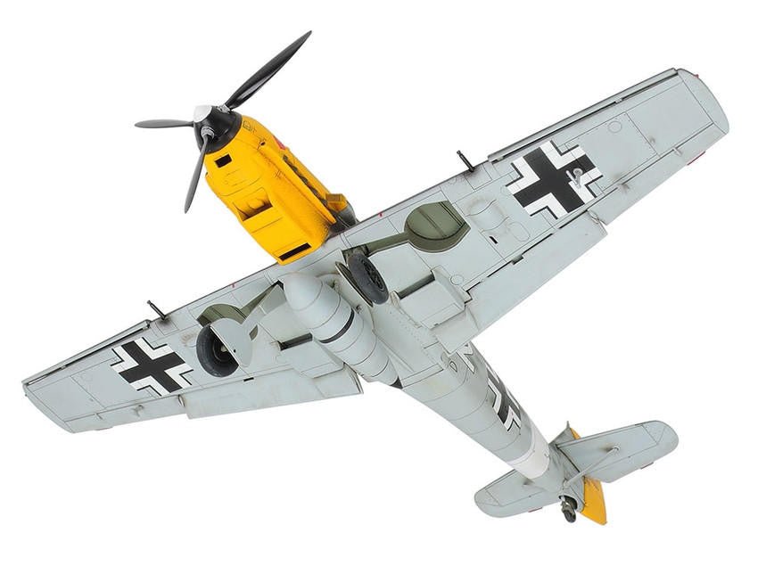 Tamiya 1/48 Messerschmitt Bf 109E-4/7 Trop Plastic Model Kit - Battle Born Hobby