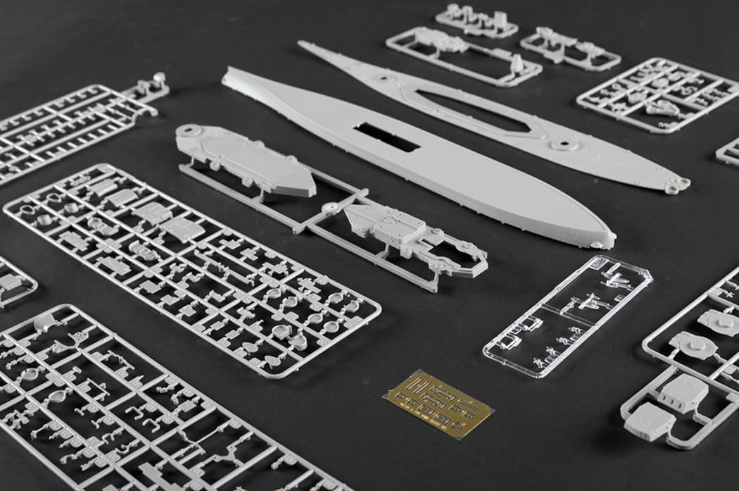 Trumpeter USS Iowa BB-61 Battleship 1945 1/700 - Battle Born Hobby