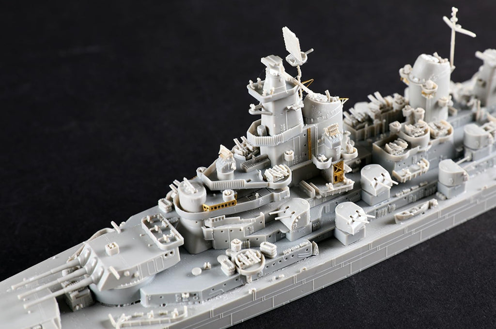 Trumpeter USS Iowa BB-61 Battleship 1945 1/700 - Battle Born Hobby